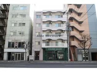 メゾンドマム【5階】の外観