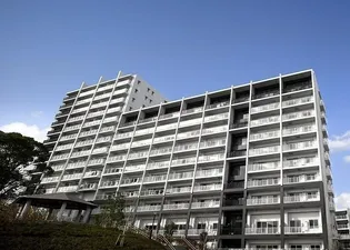 東京都北区西ケ原4【マンション】の外観