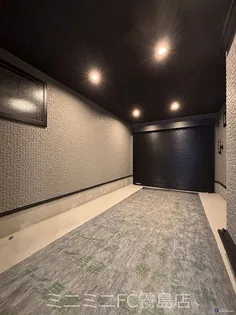 YOUNEXT GARAGEの画像