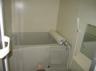 桜 A棟【1階】の風呂