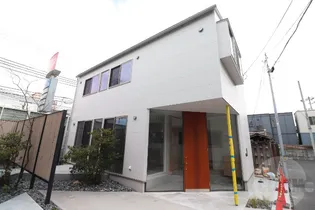 大阪府吹田市寿町1【一戸建】の外観