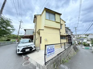 大阪府枚方市南中振1【一戸建】の外観