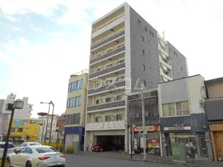 ミュウミュウ【3階】の外観