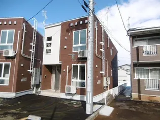 新潟県長岡市猫興野【アパート】の外観