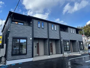 ユーセラーノB【1階】の外観