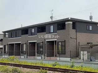 リリー・ジュネス【2階】の外観