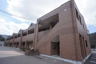 EAST135.22【1階】の外観