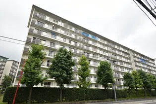 URえびな【1階】の外観