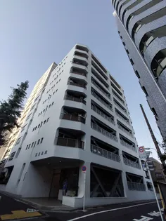 マンション東目黒苑【3階】の外観