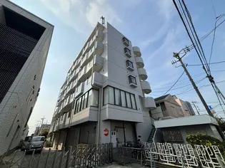 クレール パレの画像