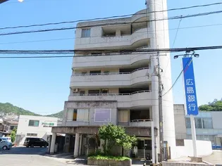 MGビルの外観
