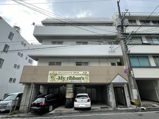 荒神ビルの画像