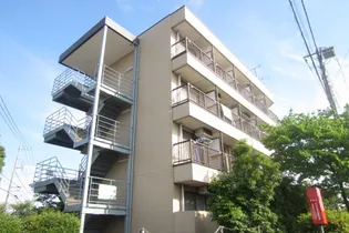 マ・メゾン【4階】の外観