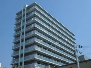 レジデンスエアポート【7階】の外観