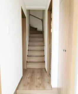 サンライズ甲府の玄関