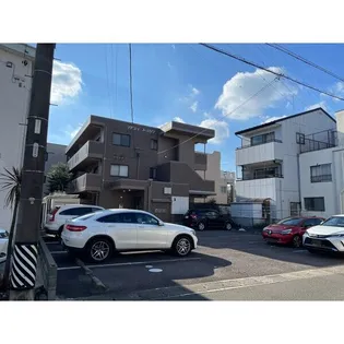 マルシェ・トヨカワ【2階】の外観