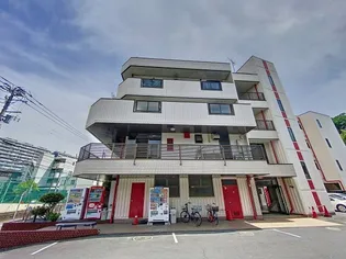 コートサイドベル【3階】の外観