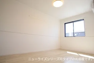 グランシャリオ富岡 弐番館【1階】の内装