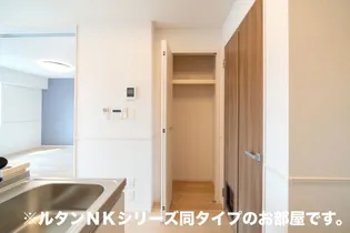 イーストブルー II【1階】の内装