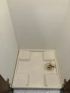 ファーストリアルタワー新宿【7階】の外観