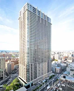 ブランズタワー梅田North【34階】の外観