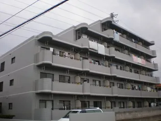 メゾンドゥ・ボヌール【3階】の外観