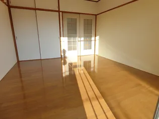 パールハイツ【1階】の地図