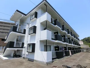 パールハイツ【1階】の外観