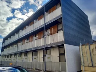 レオパレスプラムフィールド【1階】の外観