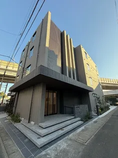 オロクレセール【2階】の外観