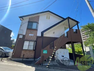 ファミールM【1階】の外観