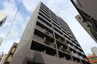 コンフォリア・リヴ根岸二丁目【6階】の外観