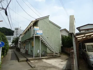 神奈川県鎌倉市小袋谷【アパート】の外観