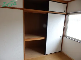 第2コーポかとう【2階】の内装