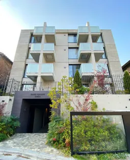 東京都渋谷区本町3【マンション】の外観