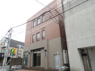 ヴィラ表参道【3階】の外観