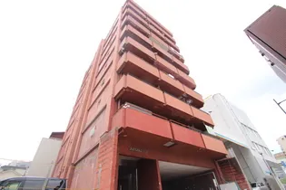 タックマンション宝町【6階】の外観