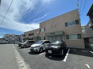 クレストコート公園前の画像