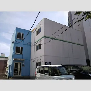 レオパレスセントラル南4条B【2階】の外観