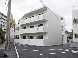 沖縄県那覇市三原1【マンション】の外観