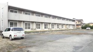 ファミーユ【1階】の外観