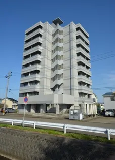 新潟県長岡市石動南町【マンション】の外観