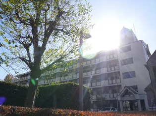 ルミエール薬師寺【3階】の外観