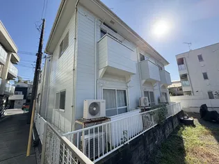 パーシー元町【2階】の外観