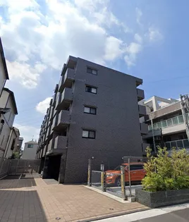 ルーブル武蔵新城参番館【2階】の外観