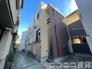 フィオーレ梅島【2階】の外観