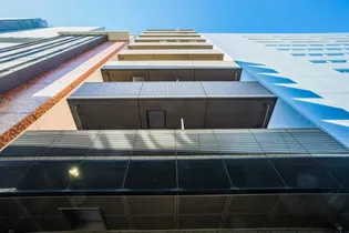 東京都港区海岸2【マンション】の外観