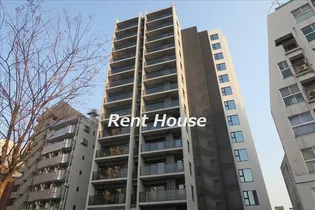 東京都渋谷区本町3【マンション】の外観