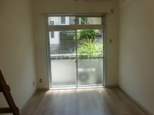 TOP HILL GATE【1階】の居間