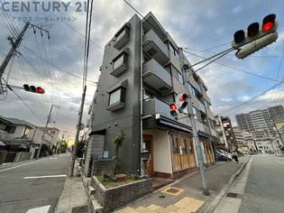 プルーズ塚口【3階】の外観